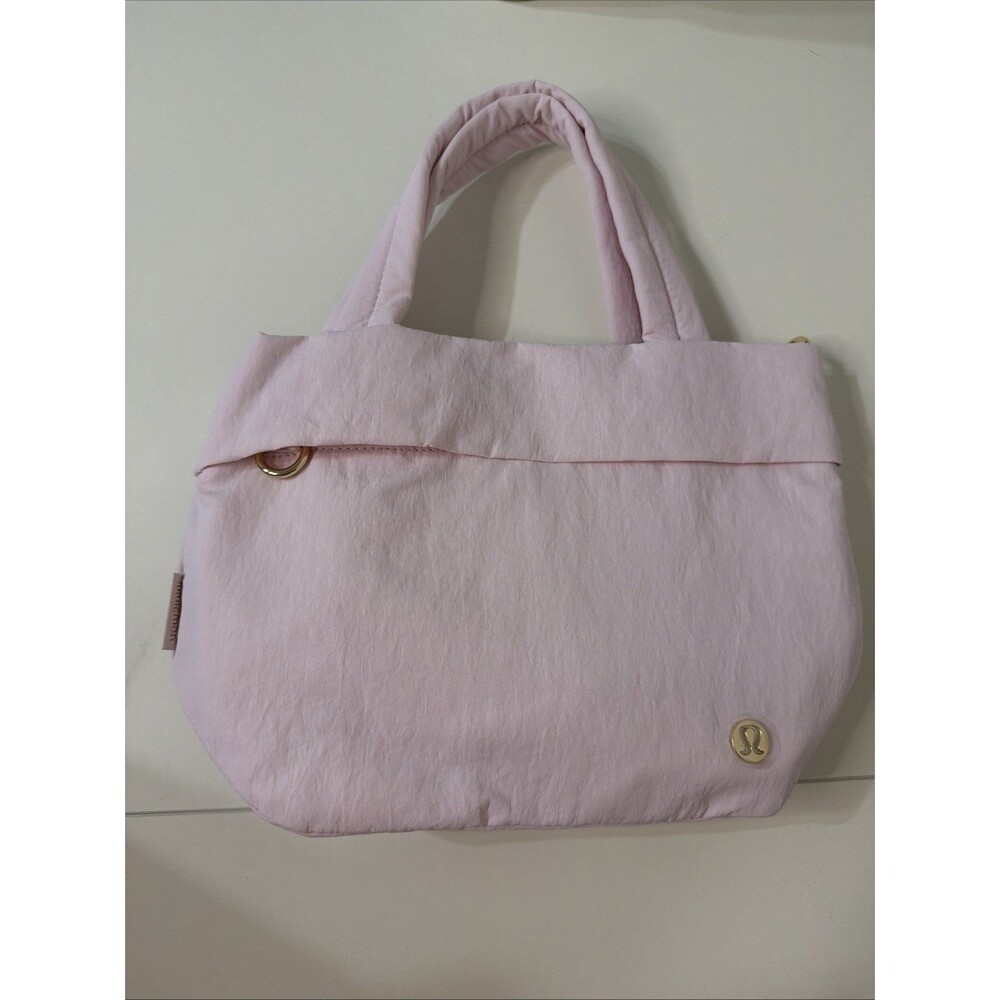 NWOT Lululemon On My Level Small Tote Bag 5L NWT Blissful Pink